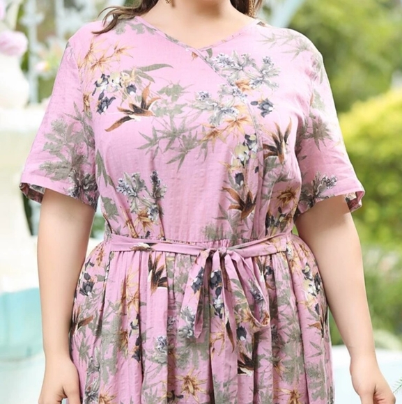 NWOT SHEIN Floral Belted Maxi - Picture 2 of 7